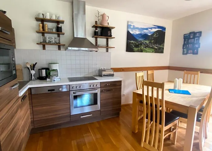 Elisabeth 5 Apartment
